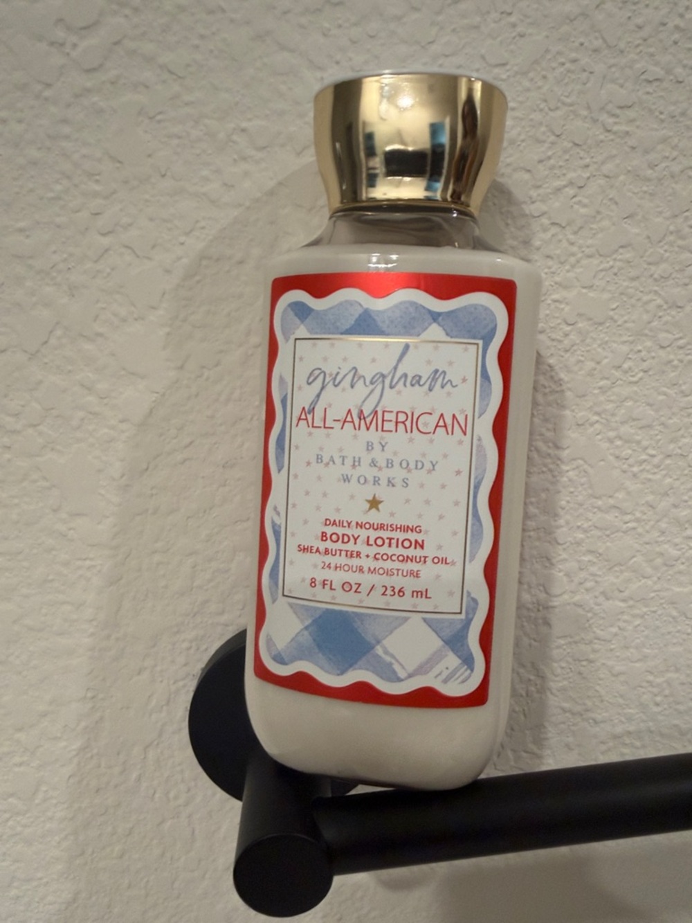 Bath & Body Works Gingham All-American Lotion - White, Gold & Red